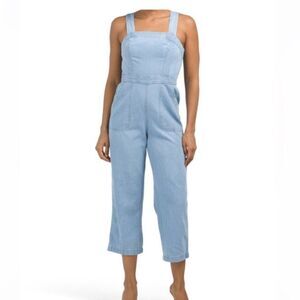Japna // denim jumpsuit // Size Large (FITS SMALLER) BNWOT